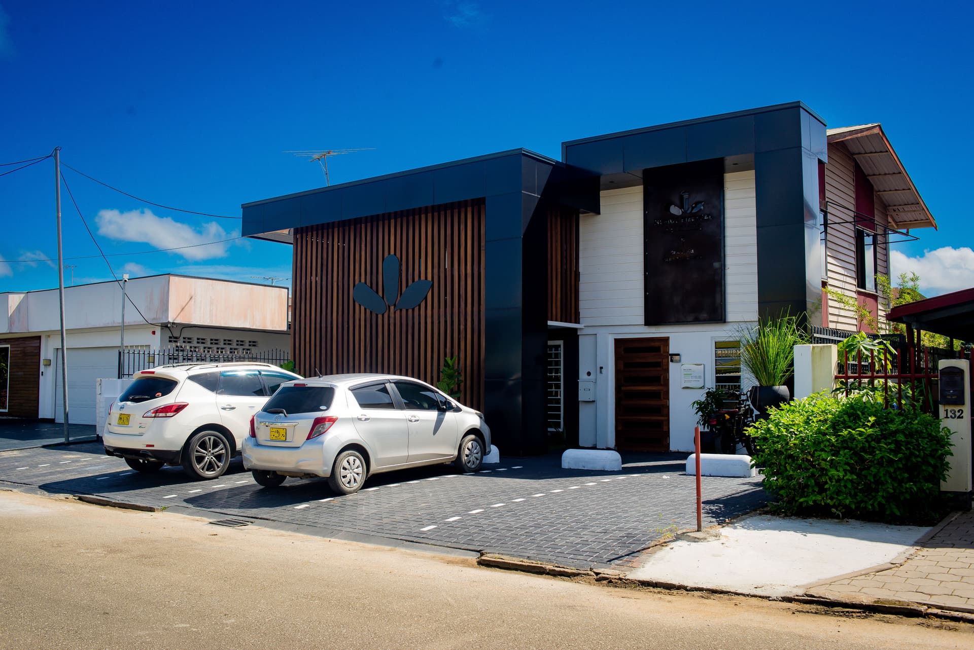 The modern and welcoming front of Gits Aesthetic Medicine clinic